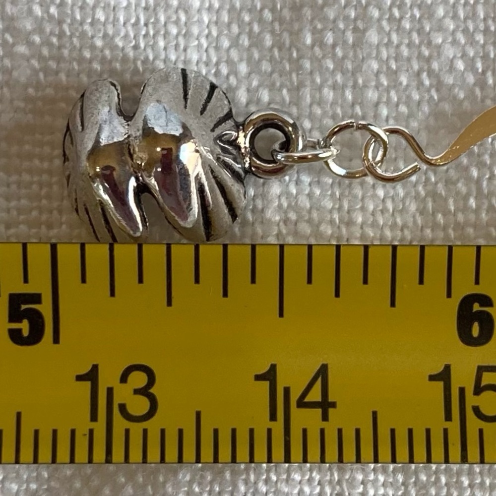 HAND CRAFTED EARRINGS Oyster Pearl Sterling Silver Petite Dangle Drop NWT - Picture 8 of 11